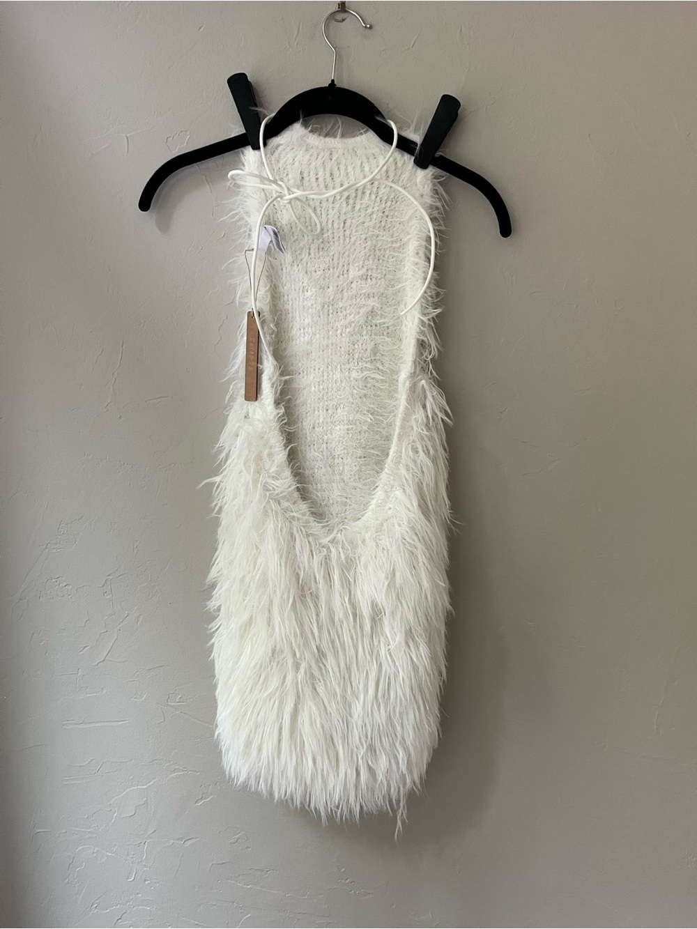 SKIMS FAUX FUR KNIT HALTER MINI DRESS IN MARBLE XS - Picture 7 of 8